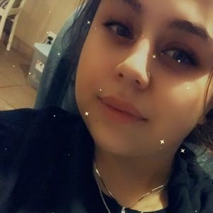 Meet your Posher, Shae